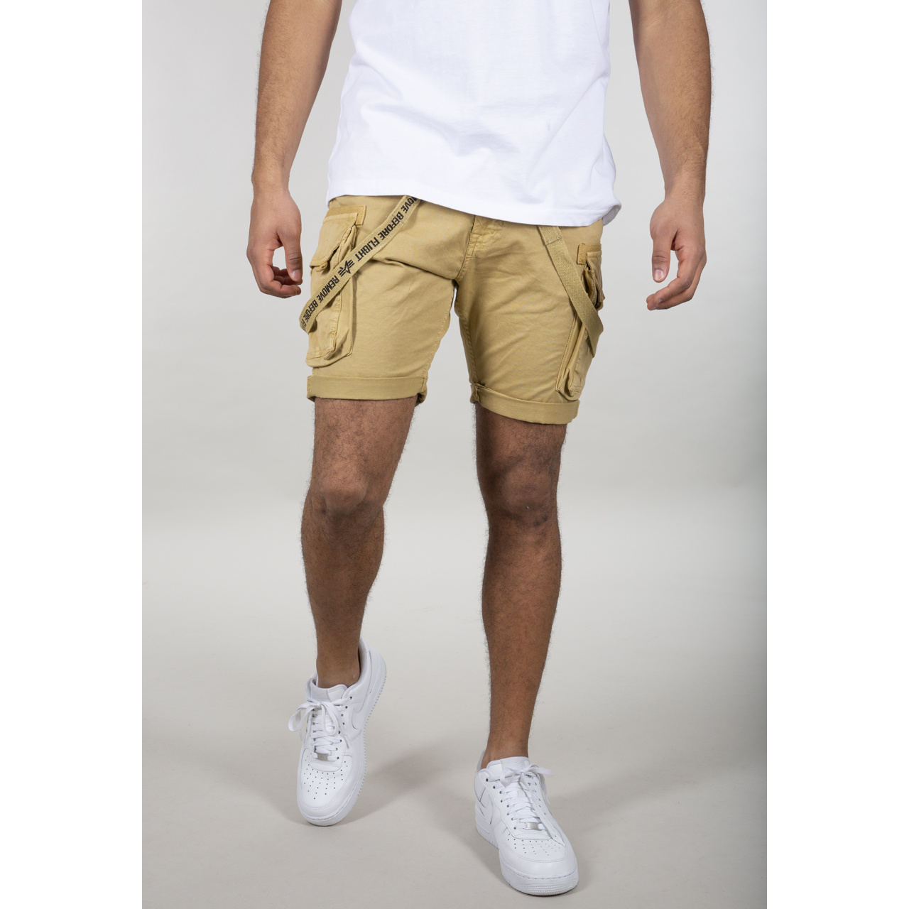 Šortky Utility Short sand