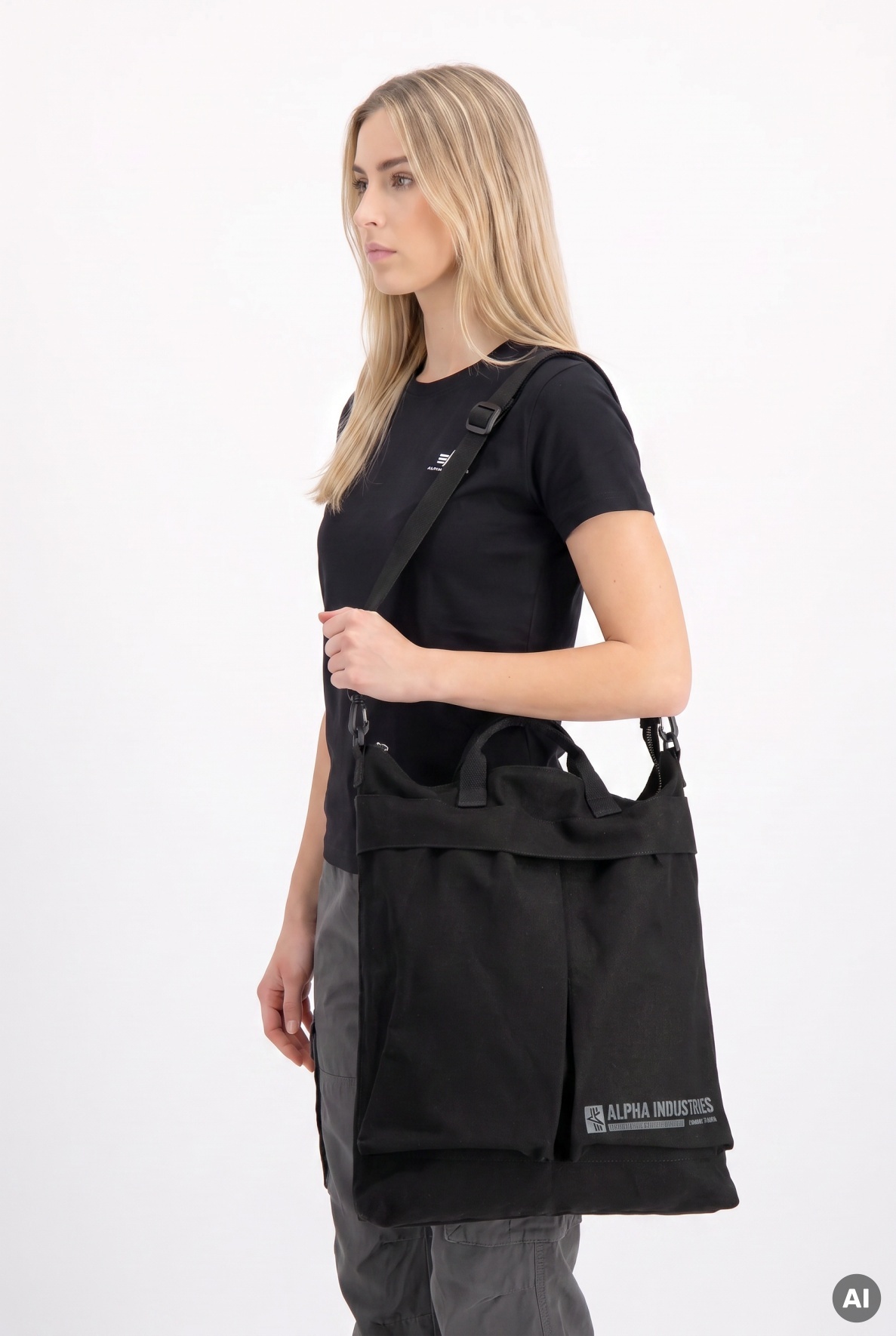 Plátěná taška Alpha Industries Helmet Bag Canvas černá