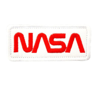 nášivka NASA červená/bílý podklad